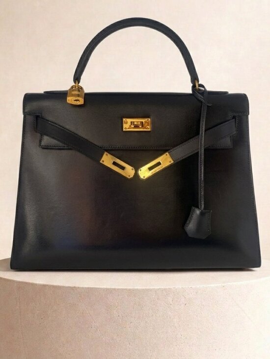 Hermes Handbags - Hermes Kelly 32 Sellier Black Box Leather Gold Hardware (GHW)